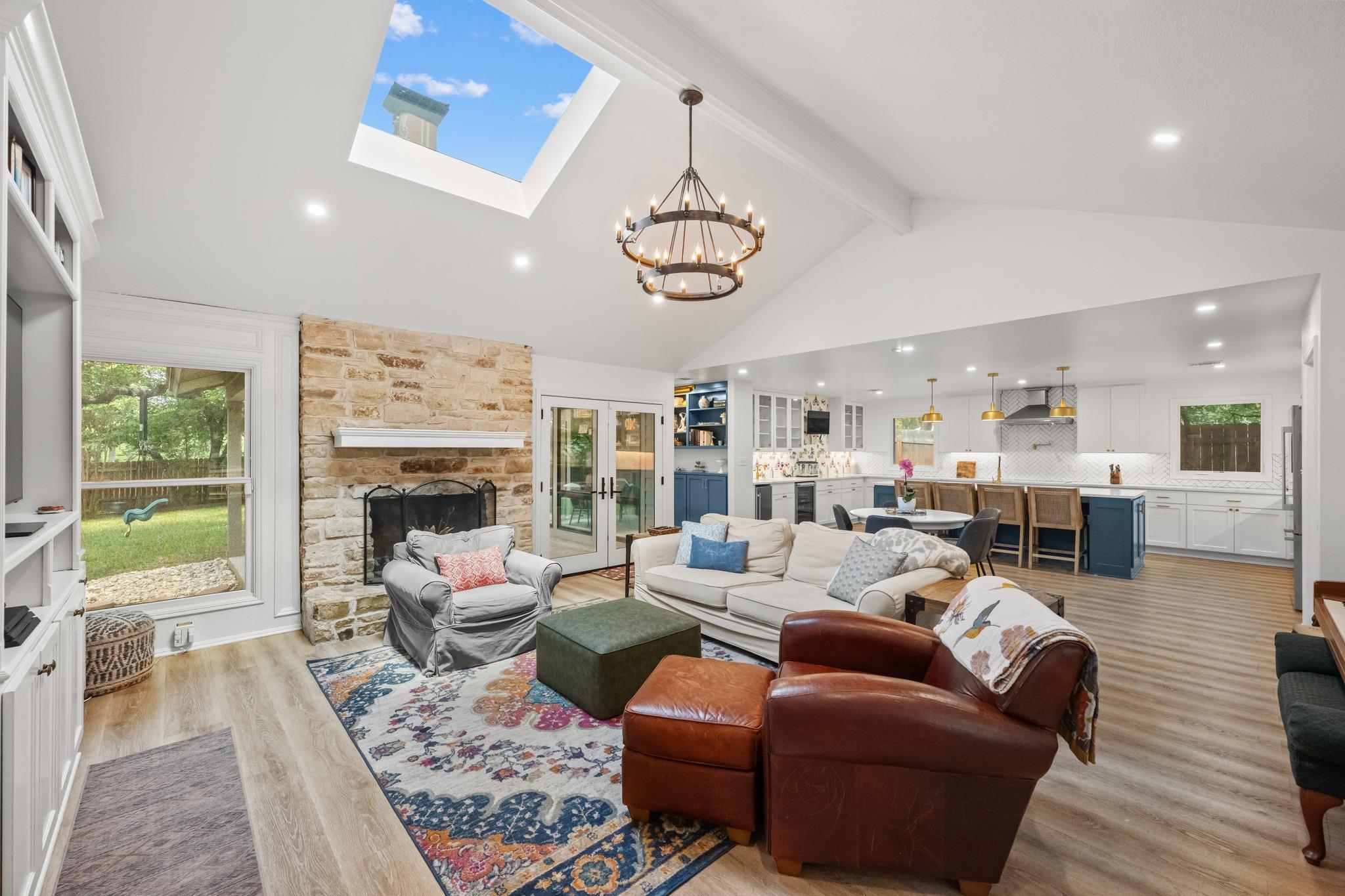 Listing photo 1 of 3106  Honey Tree Ln