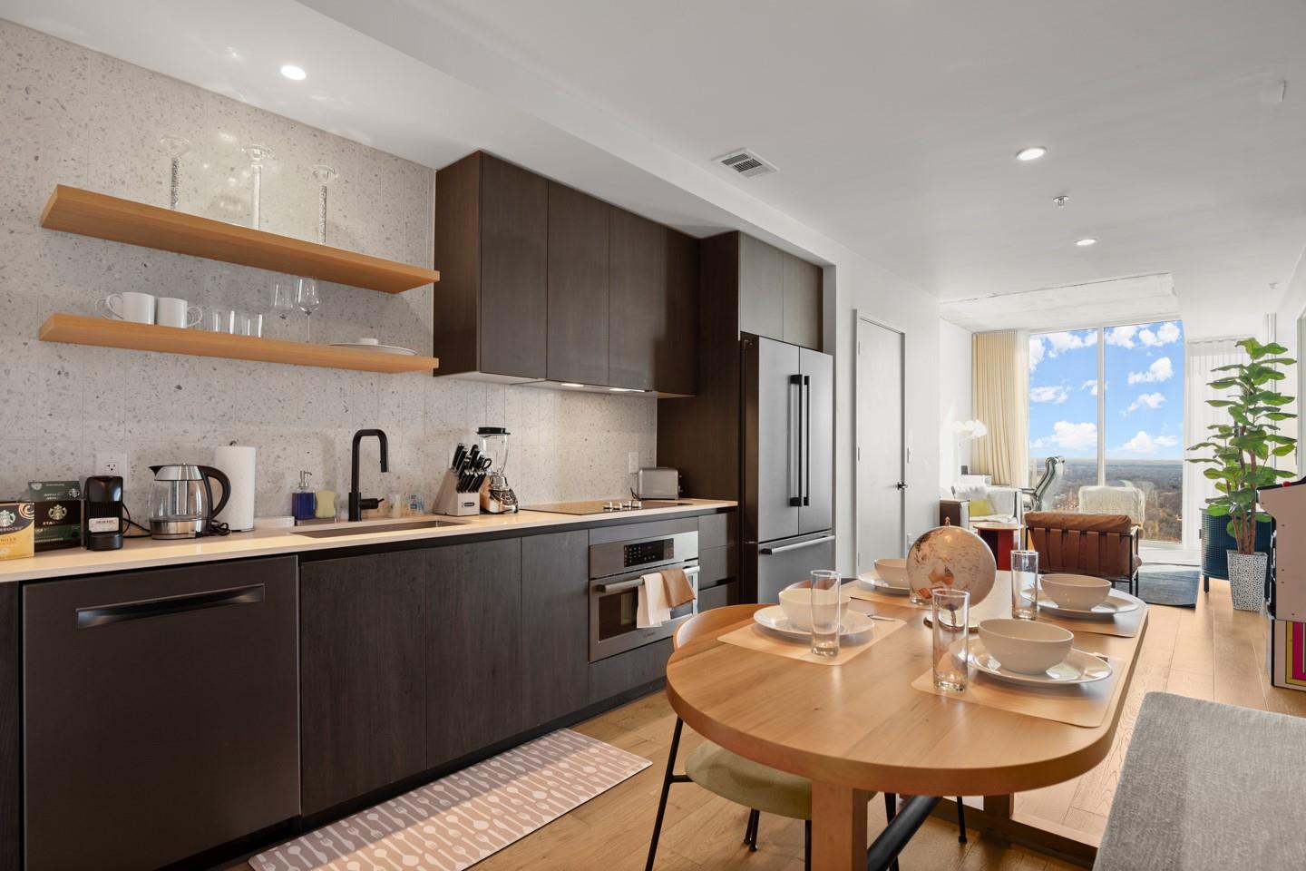 Listing photo 1 of 48  East Ave  #2707