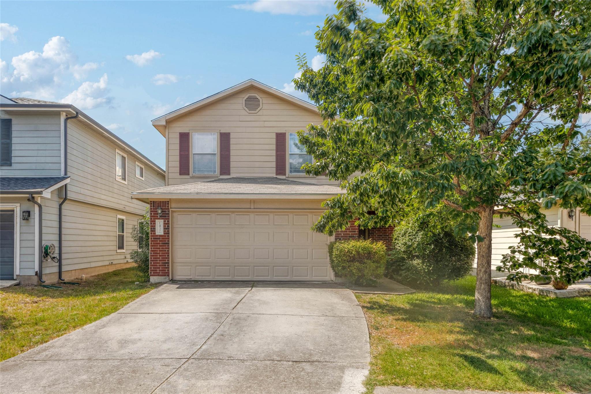 Listing photo 1 of 1432  Anise Dr