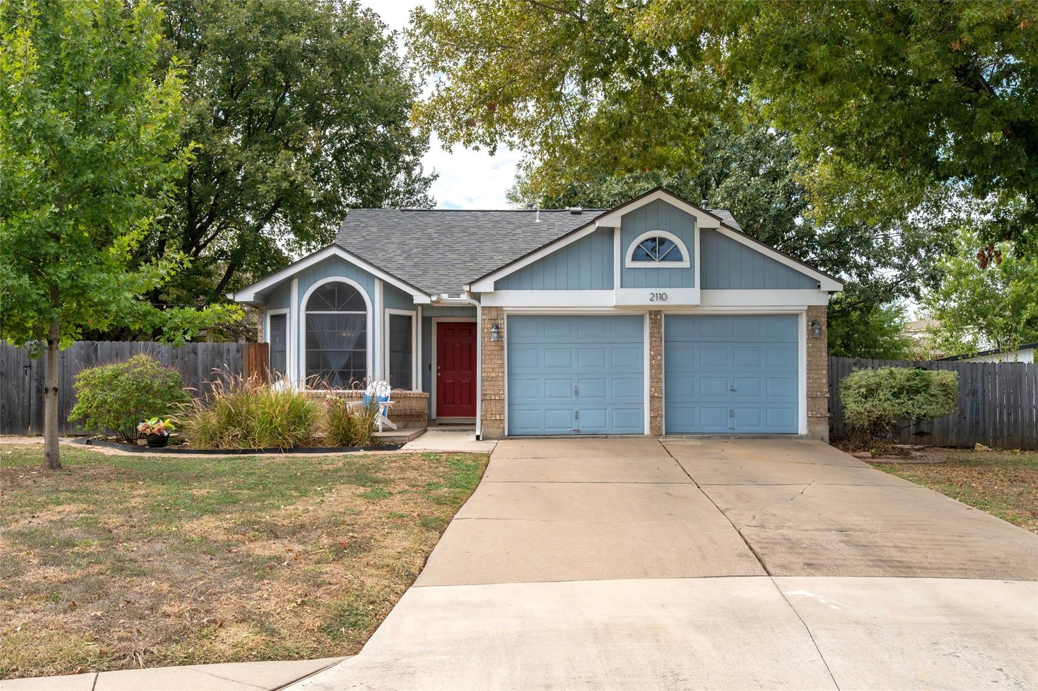 Listing photo 1 of 2110  Elder Pl