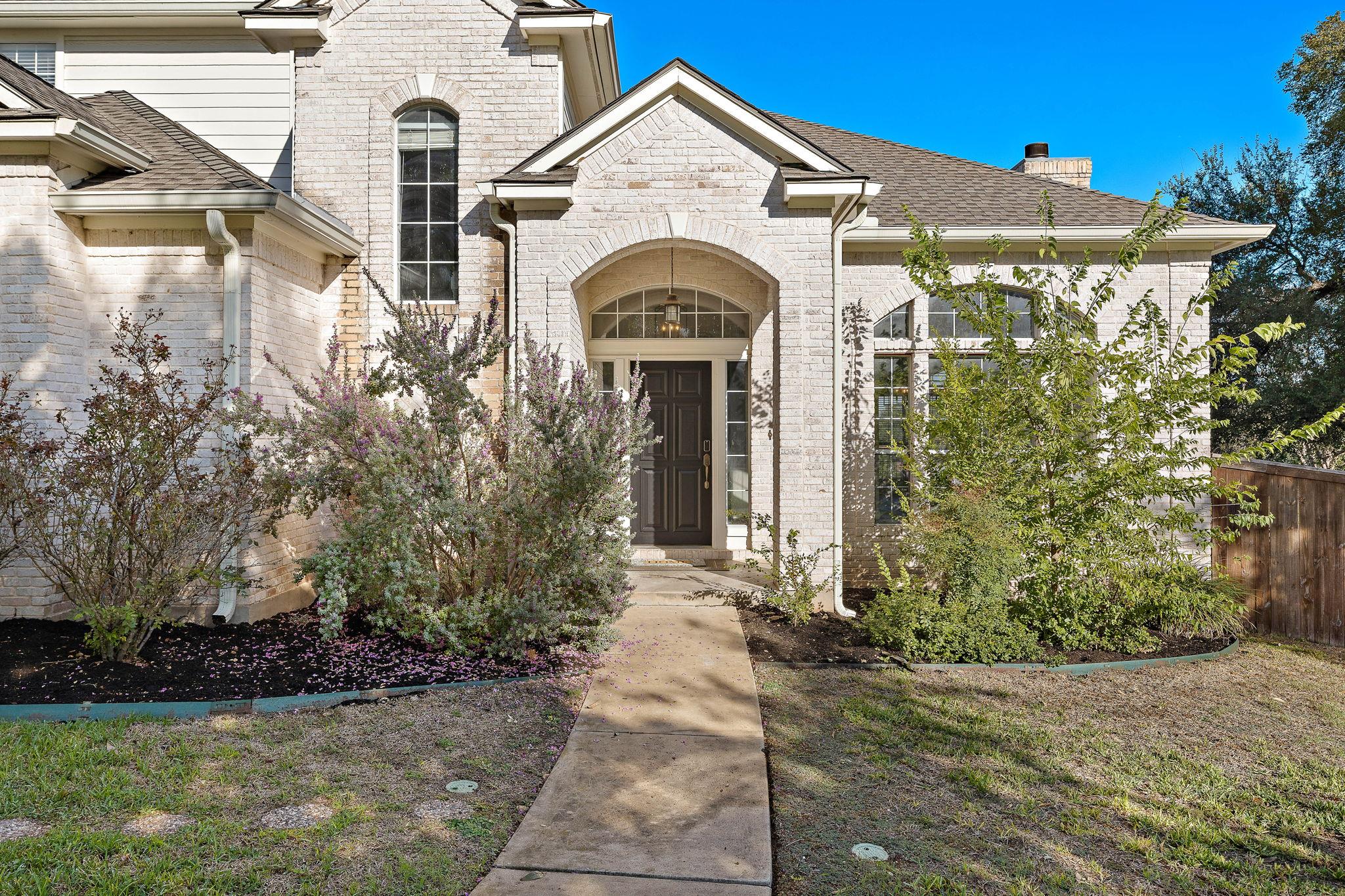 Listing photo 1 of 6  Wooded Way