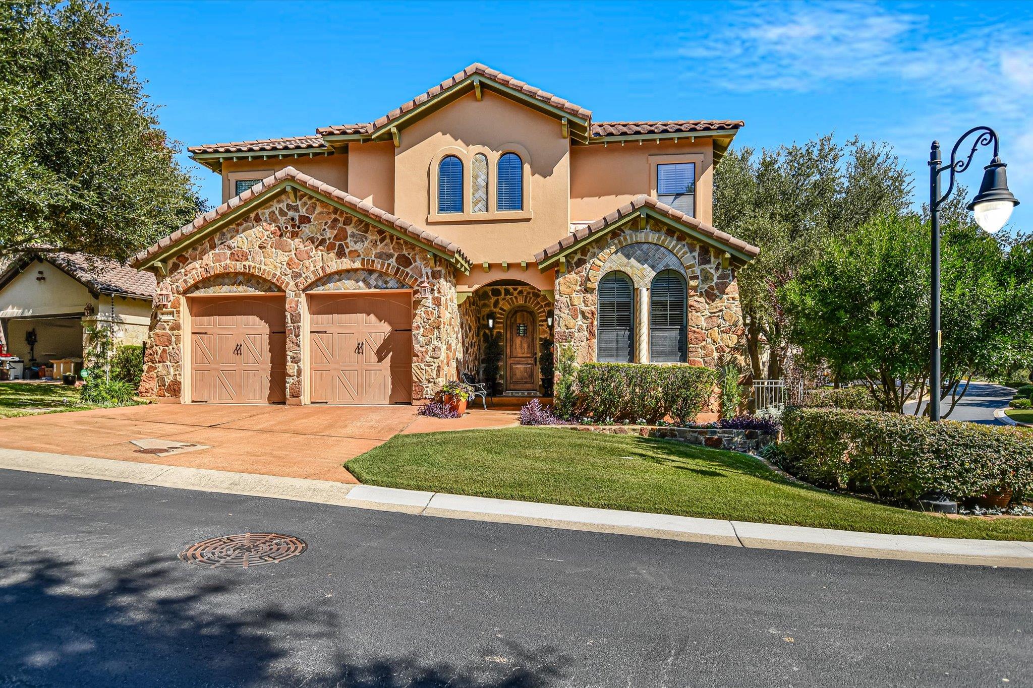 Listing photo of 1036  Liberty Park Dr  #19