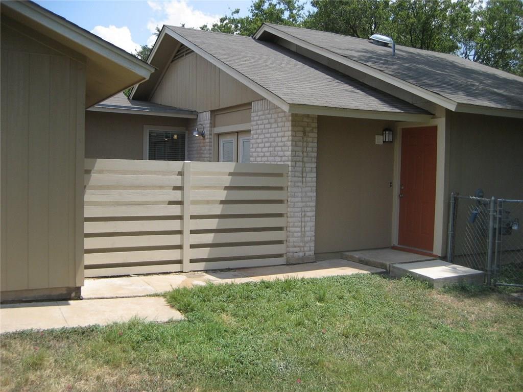 Listing photo 1 of 10806  Lambert Cir  #B