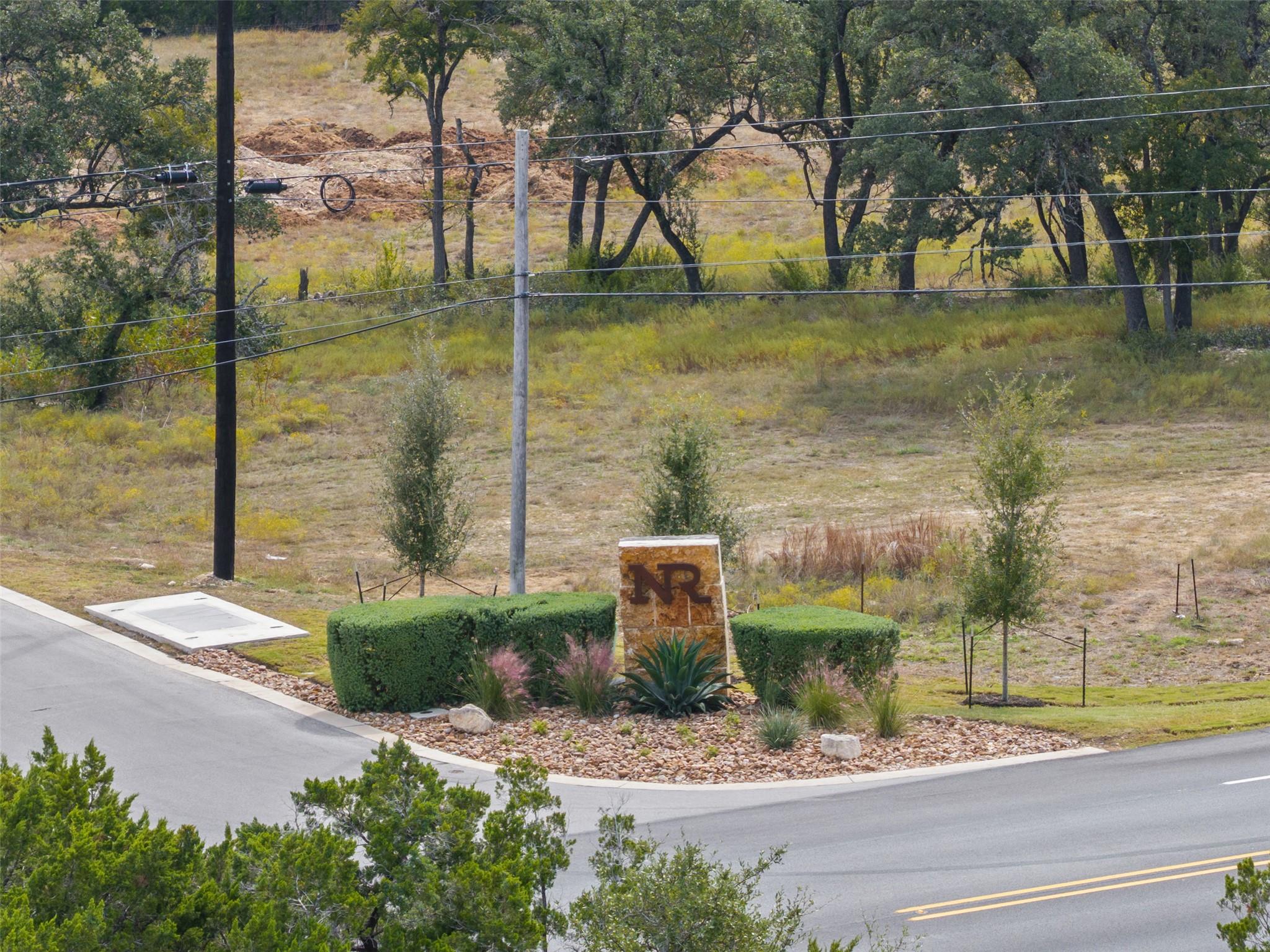 Listing photo 1 of 100  Spence Ln