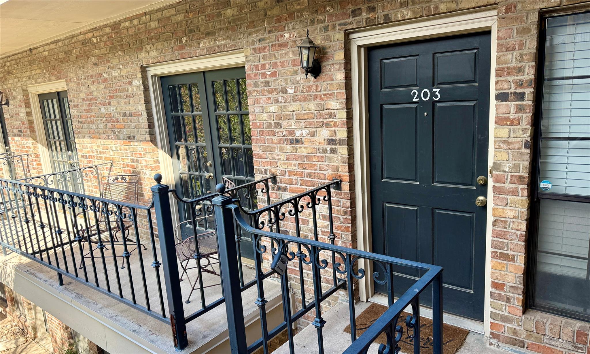 Listing photo of 2801  Rio Grande St  #203