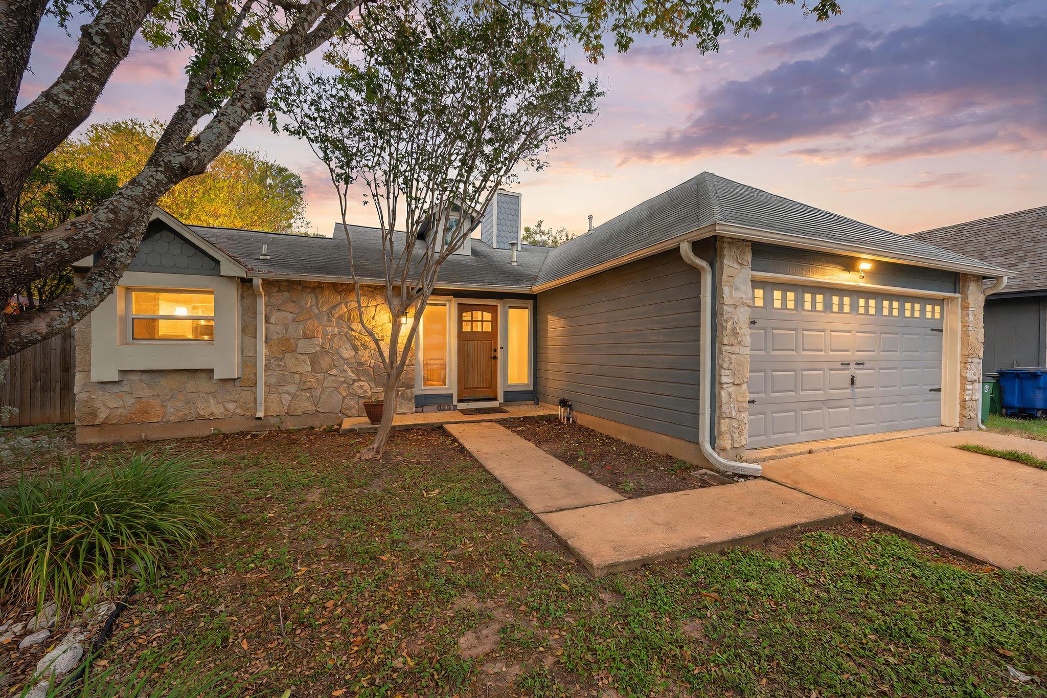Listing photo 1 of 8002  Treehouse Ln