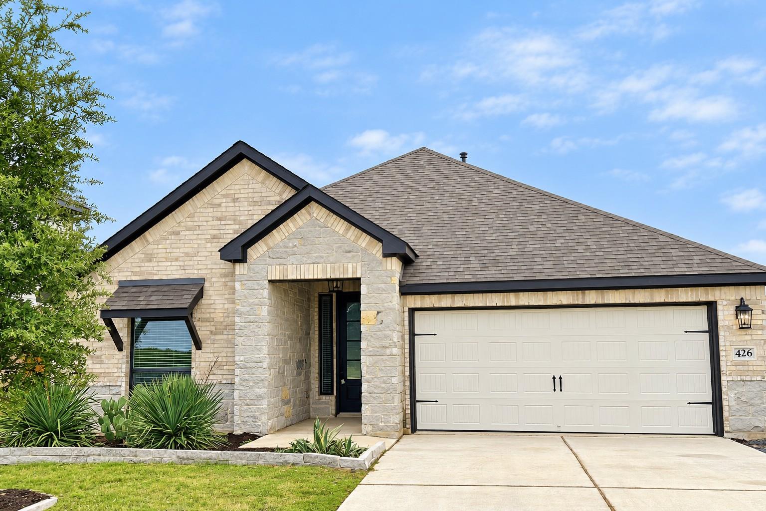 Listing photo 1 of 426  Horsemint Way