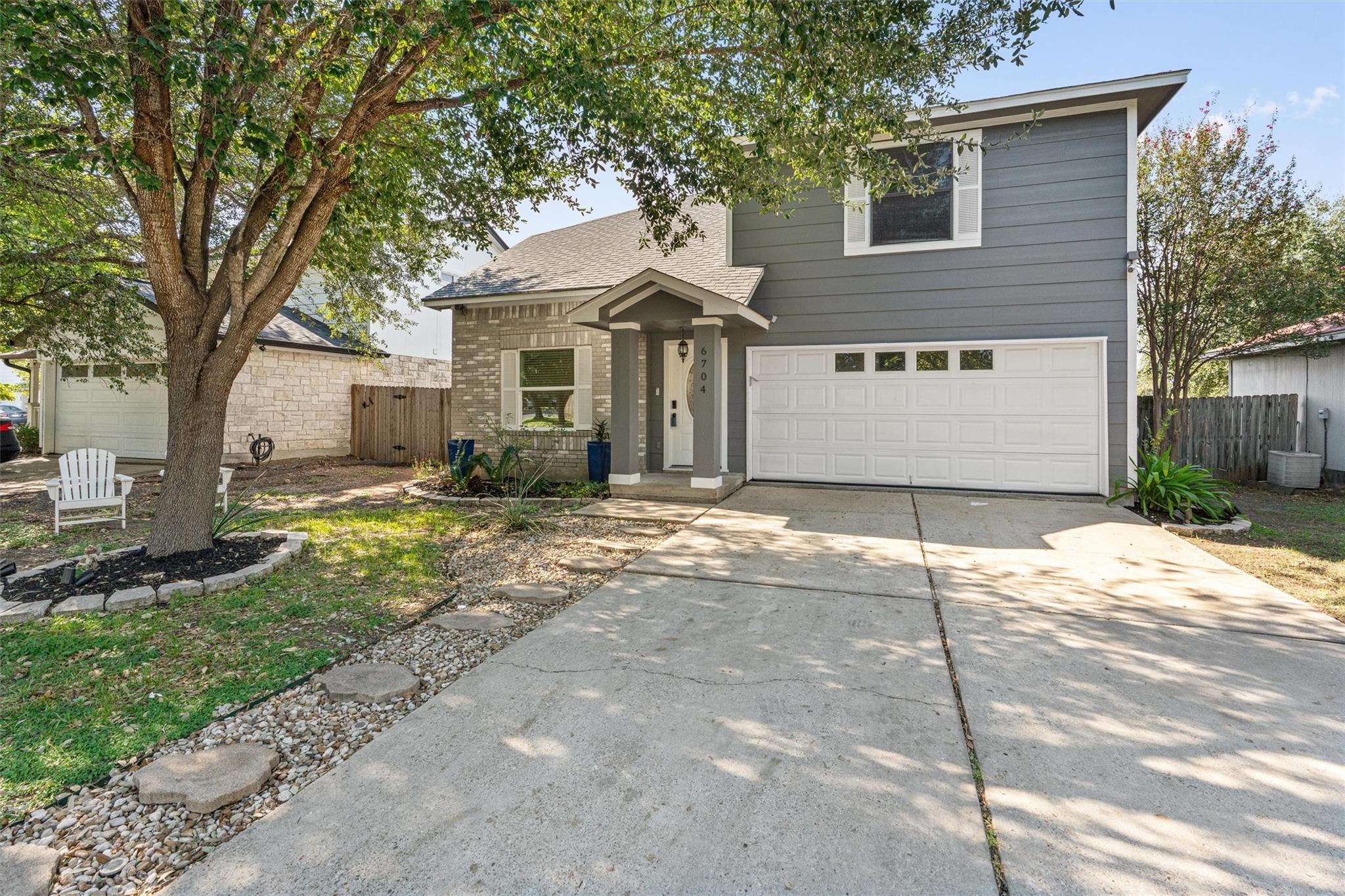 Listing photo 1 of 6704  Broad Brook Dr