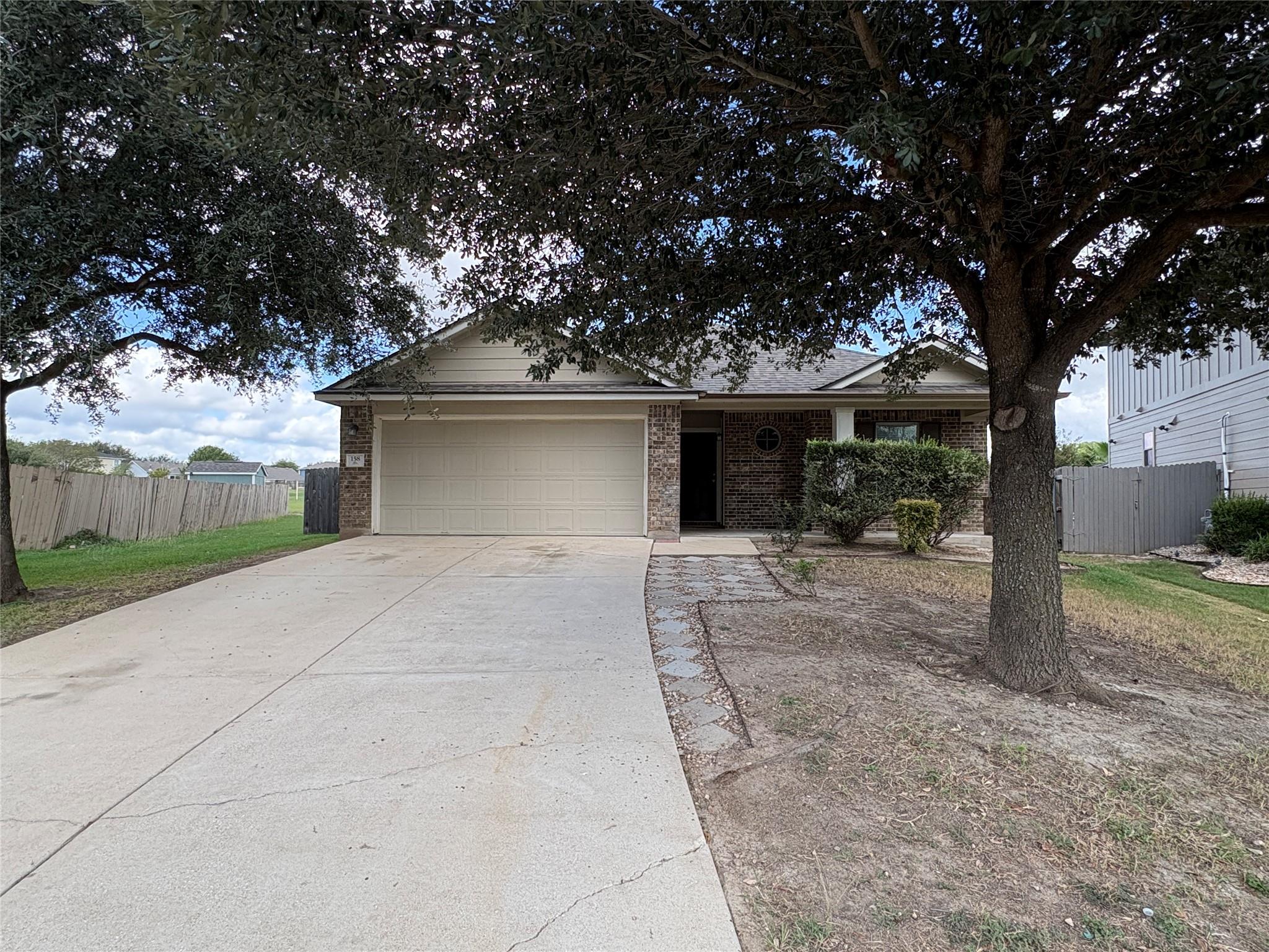 Listing photo 1 of 158  Hunter Creek Cv