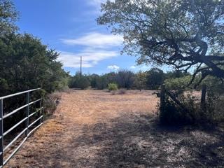 Listing photo 1 of 4605  Eck Ln