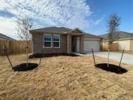 Listing photo 1 of 221  Chickasaw Ln
