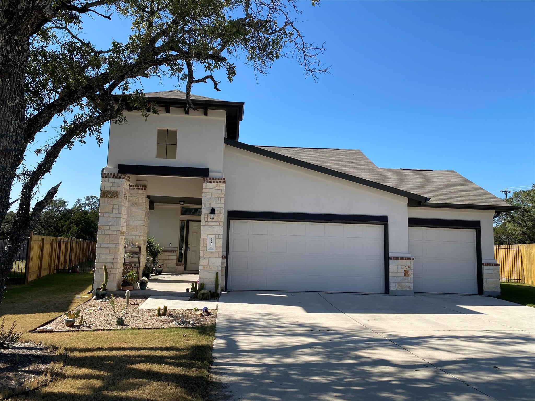 Listing photo 1 of 421  Cinnamon Teal Ln