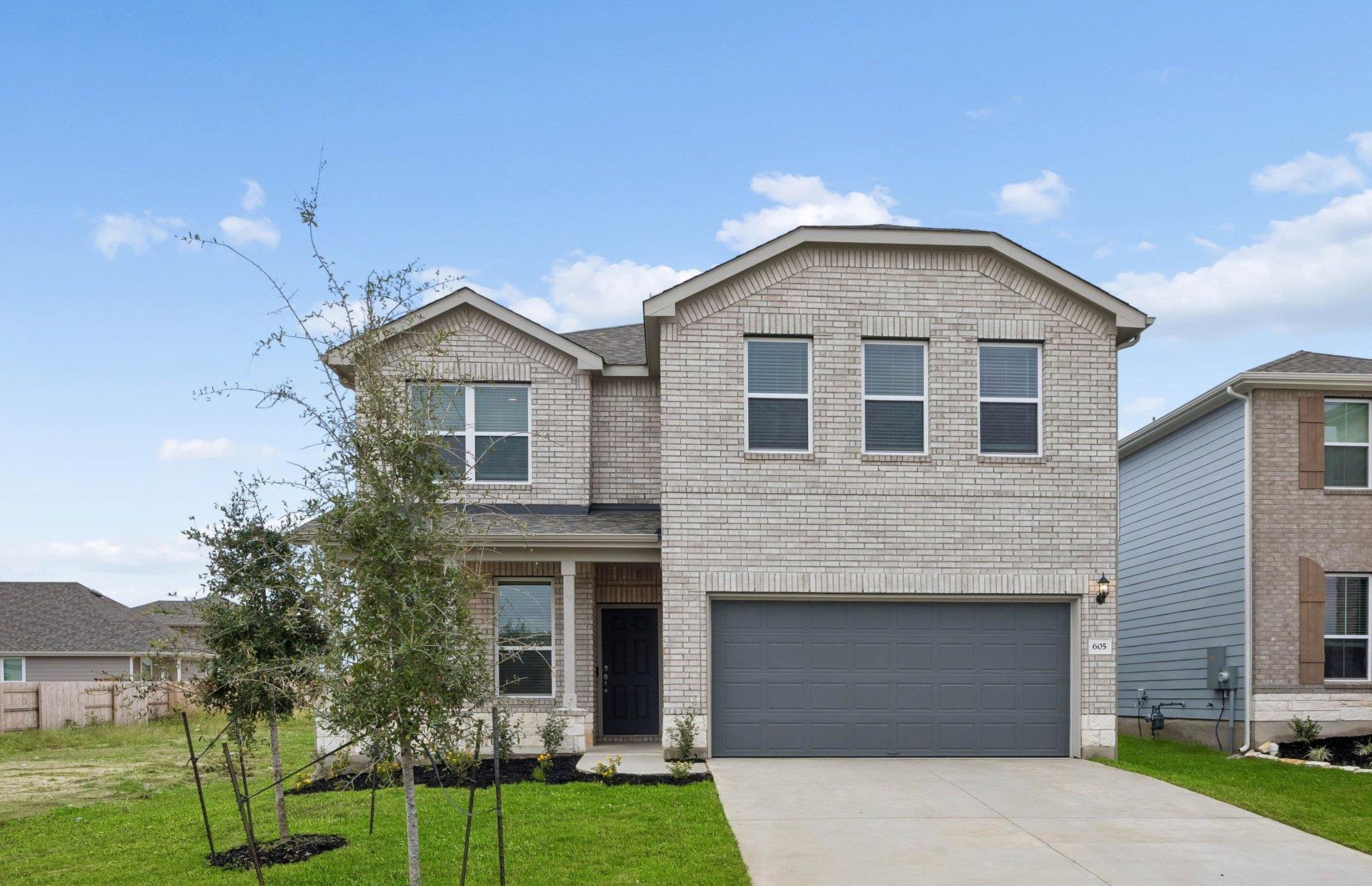 Listing photo 1 of 605  Maries Gdn