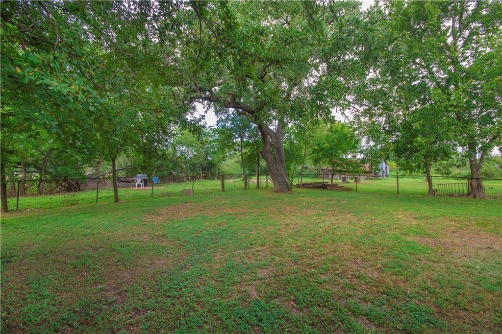 Listing photo 1 of 18247  Blake Manor Rd  #C